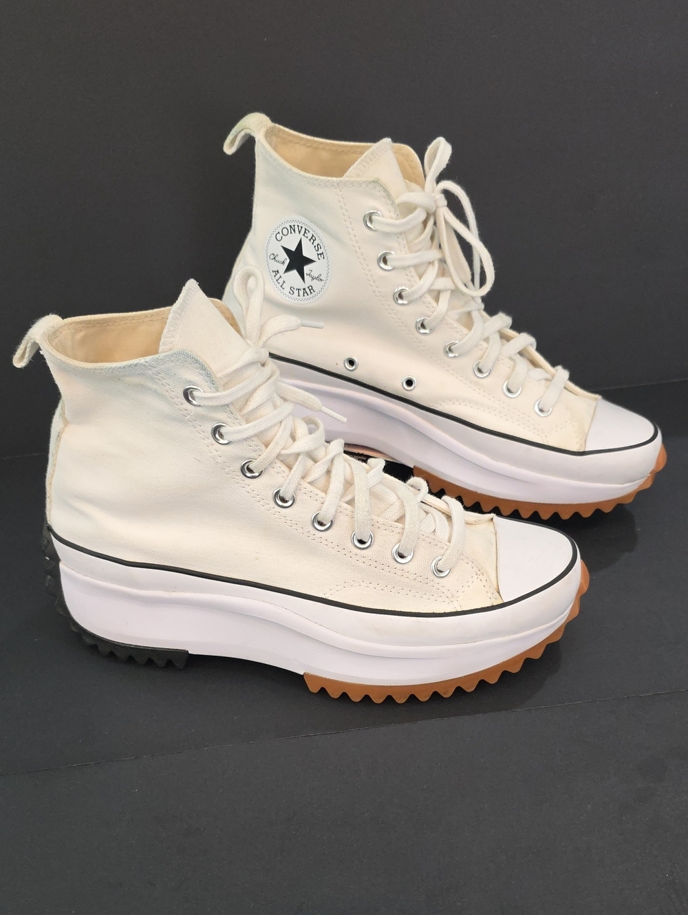 Converse Run Star High Top Platform Sneakers - Cream & Gum Size 10